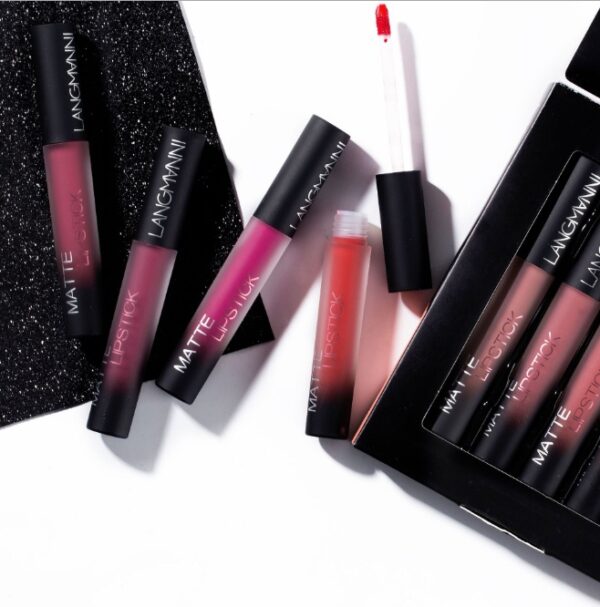 Matte Lipstick Waterproof Long-lasting Velvet Lipstick Set - Image 9