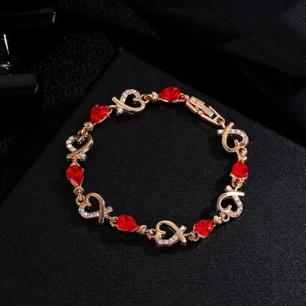 Hollow Love Bracelet With Rhinestones Fashion Temperament Heart-shaped Bracelet For Valentine's Day Gift Jewelry - Image 2